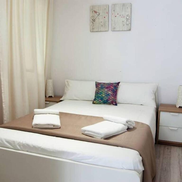 CITY CENTER BIG APARTMENT-FAMILY & FRIENDS-5 Beds - Apartment - 17