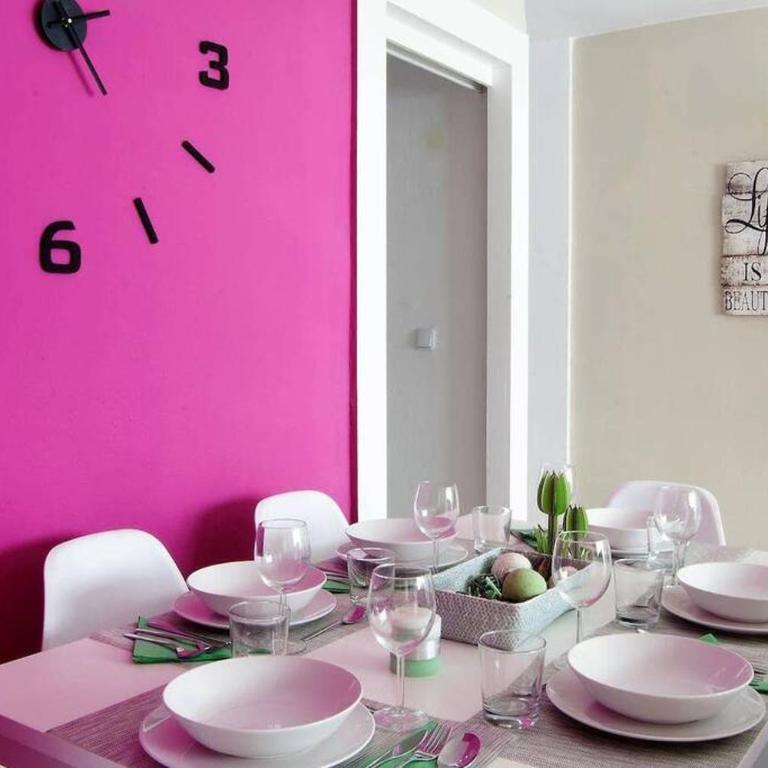 CITY CENTER BIG APARTMENT-FAMILY & FRIENDS-5 Beds - Apartment - 1