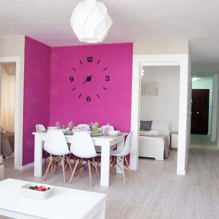 CITY CENTER BIG APARTMENT-FAMILY & FRIENDS-5 Beds - Apartment - 2