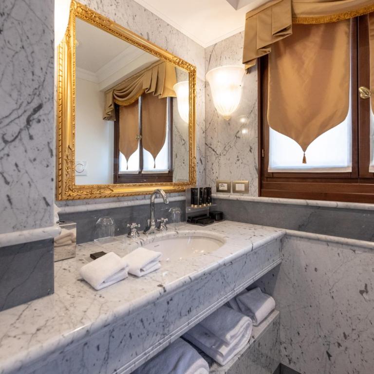 Ca' Bonfadini Historic Experience - Suite Deluxe - 12