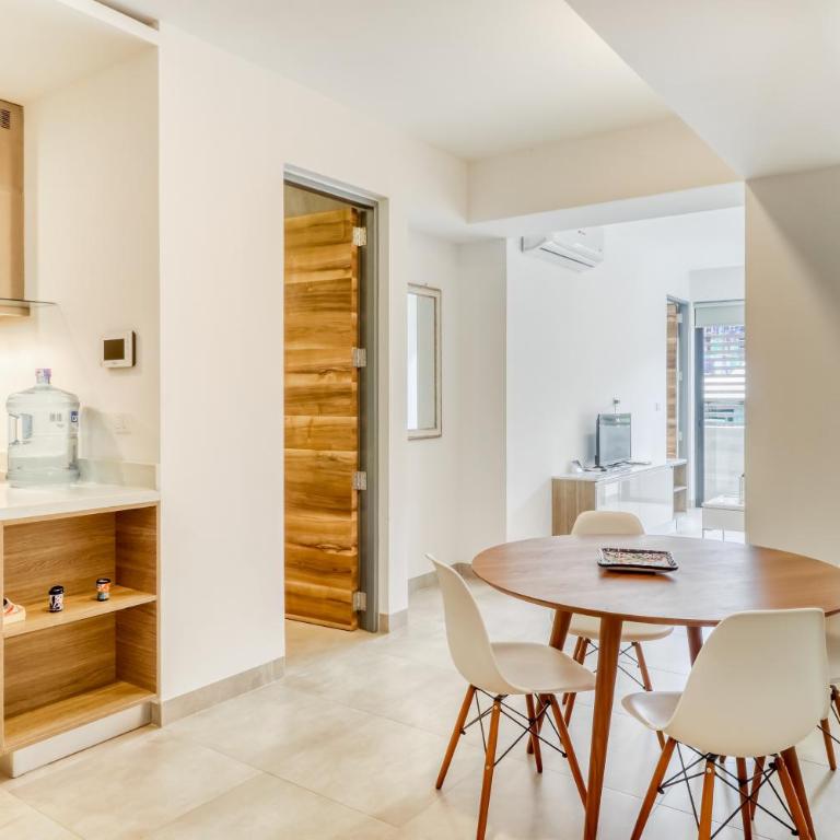 Icono Playa Condos, B307 - Apartment mit 1 Schlafzimmer - 8
