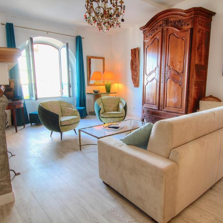 Les Remparts Antibes Location - Appartement - Vue sur Mer - 9
