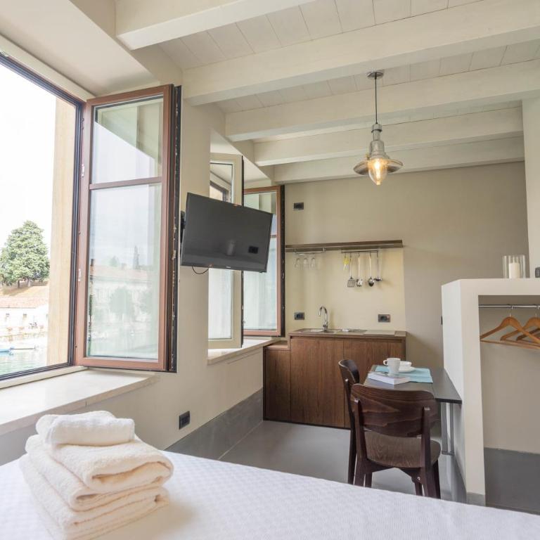 CABANON urban apartments - Monolocale con Vista Lago - 1