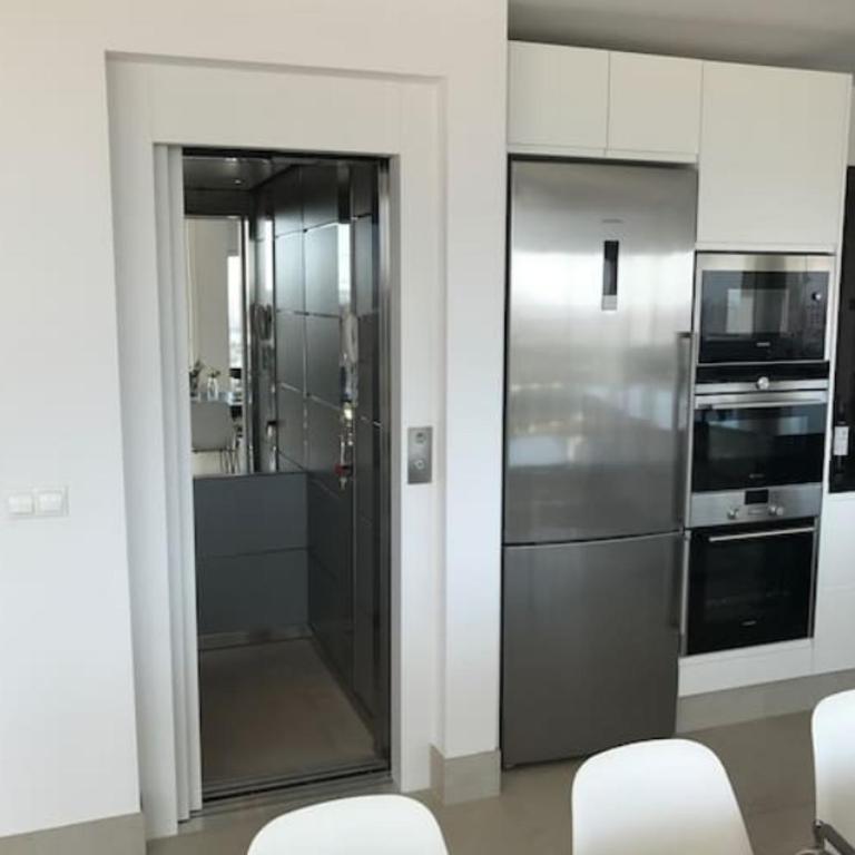 Luxury villa with heated pool for 12 to 14 people - Villa - 52