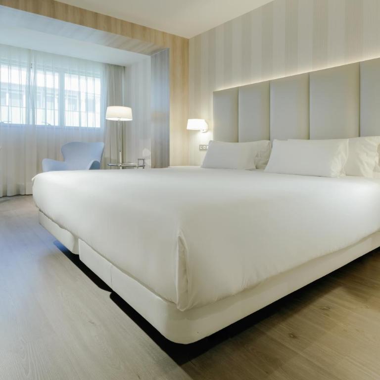 Hesperia A Coruña Centro - Habitación Doble Superior - 1 o 2 camas - 2
