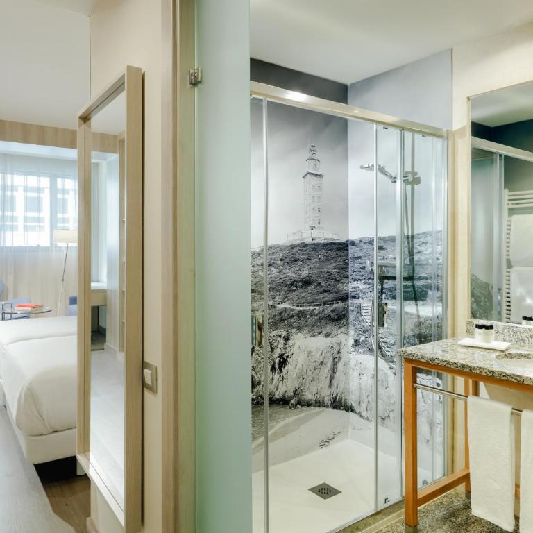 Hesperia A Coruña Centro - Habitación Doble Superior - 1 o 2 camas - 4