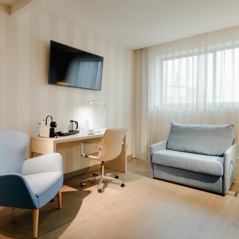 Hesperia A Coruña Centro - Suite Junior con terraza - 9