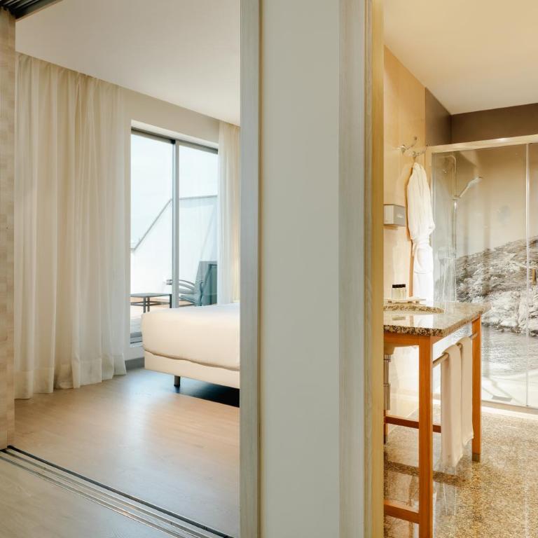 Hesperia A Coruña Centro - Suite Junior con terraza - 4