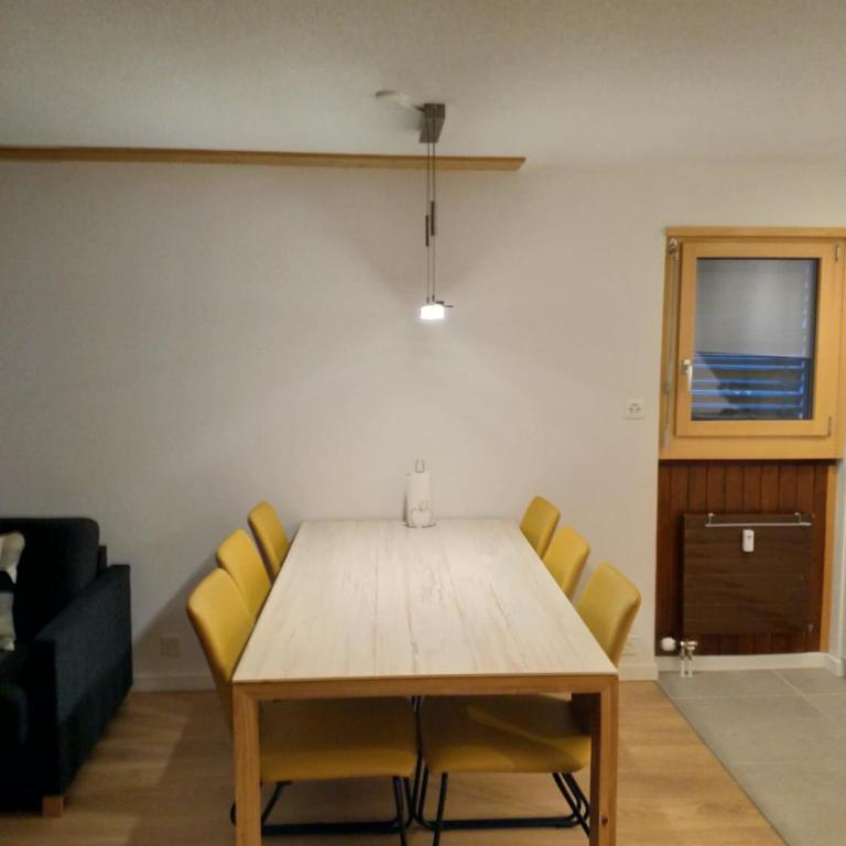 Schöne und Moderne Ferienwohnung - Two-Bedroom Apartment with Mountain View - 5
