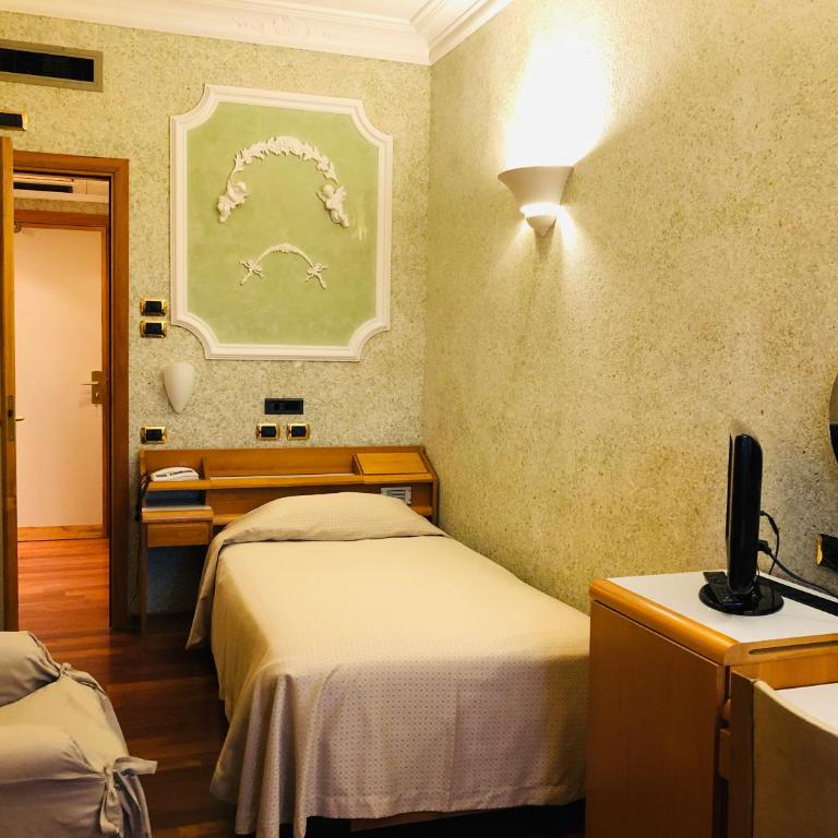 Grand Hotel Ambasciatori Wellness & Spa - Camera Singola con Accesso Spa - 3