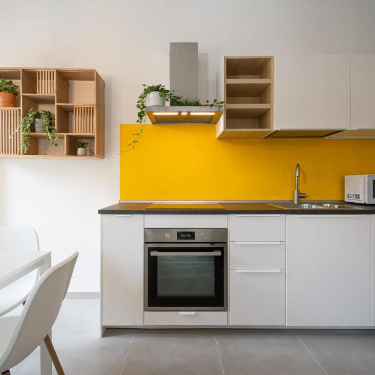GuestHost - Carducci Studios - Studio Apartment - 9