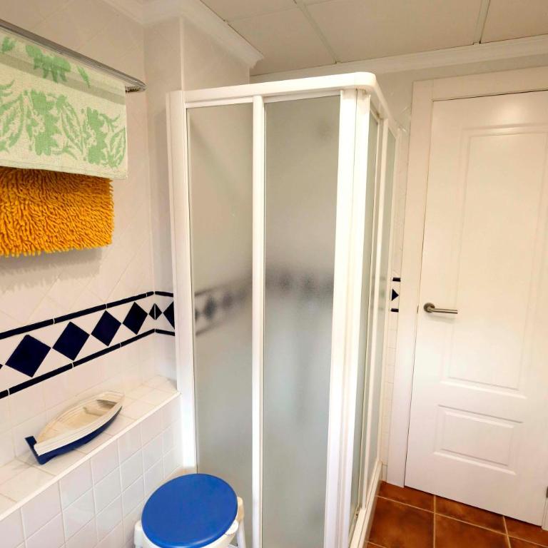 At the center & very close to the Paseo beach, with double garage, renovated and fully equipped apartment - Apartamento de 3 dormitorios - 44