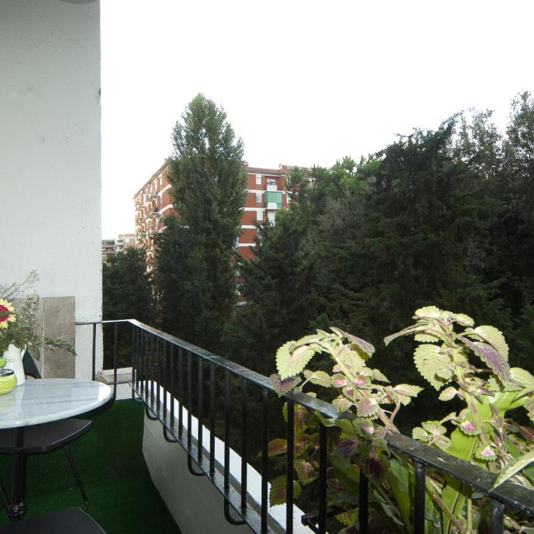 Light of Rome - Camera Matrimoniale/Doppia con Letti Singoli con Balcone - 6