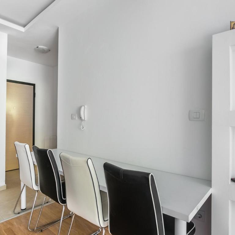 Apartment with bedroom Becici White - One-Bedroom Apartment - 18
