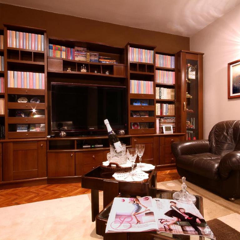 Apartments Vila Galileo - Deluks Dvokrevetna Soba sa Bračnim Krevetom - 4