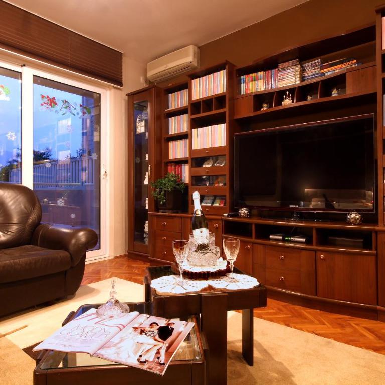 Apartments Vila Galileo - Deluks Dvokrevetna Soba sa Bračnim Krevetom - 5