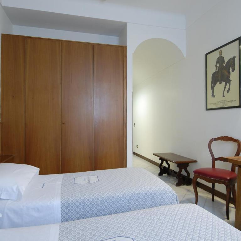 Albergo Bianchi Stazione - Camera Matrimoniale/Doppia con Letti Singoli - 2