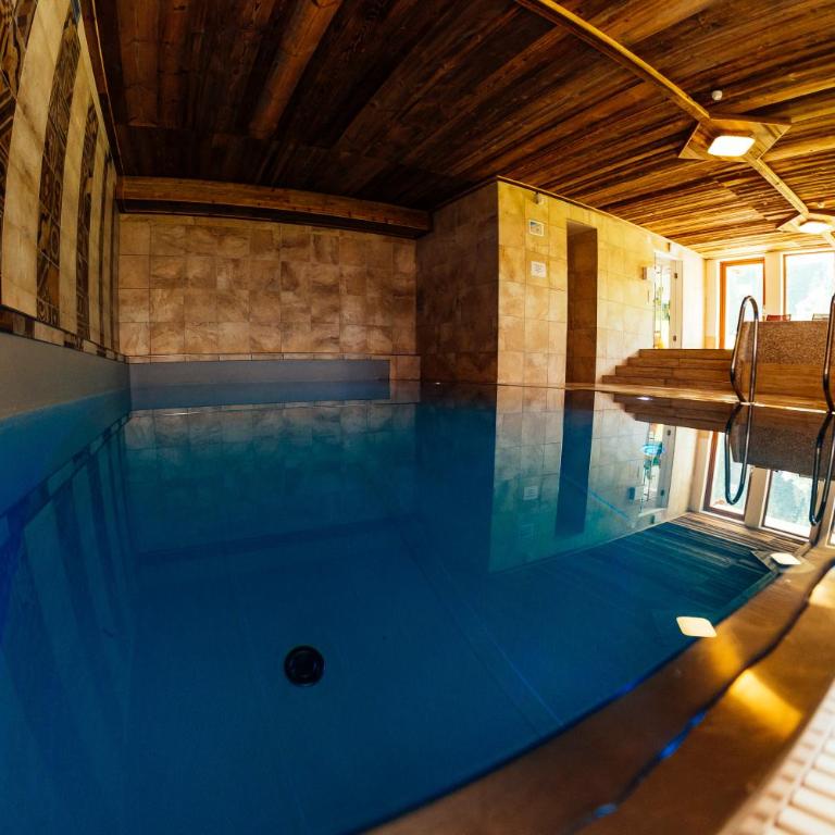 Alpine Studio with Indoor Pool & Spa included - 10 min from Hallstatt - Studio-Apartment - 8