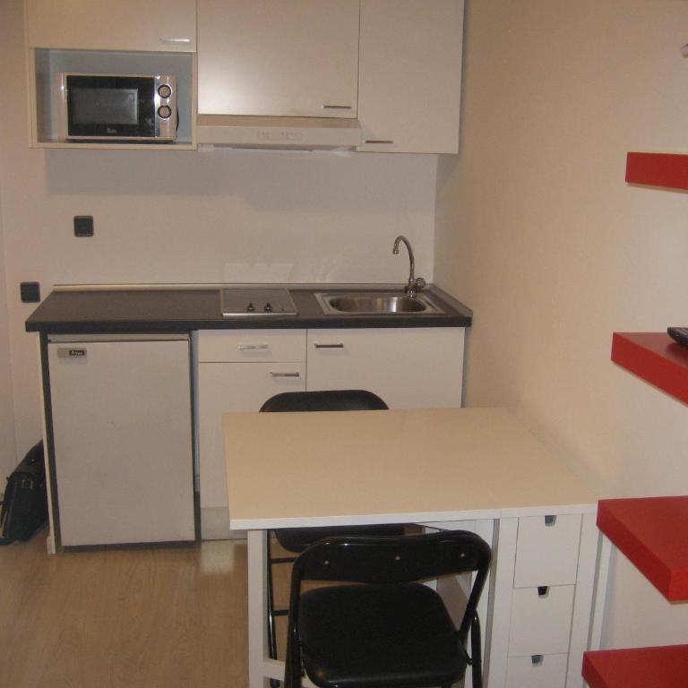 Marbel Apartments - One-Bedroom Apartment - 10