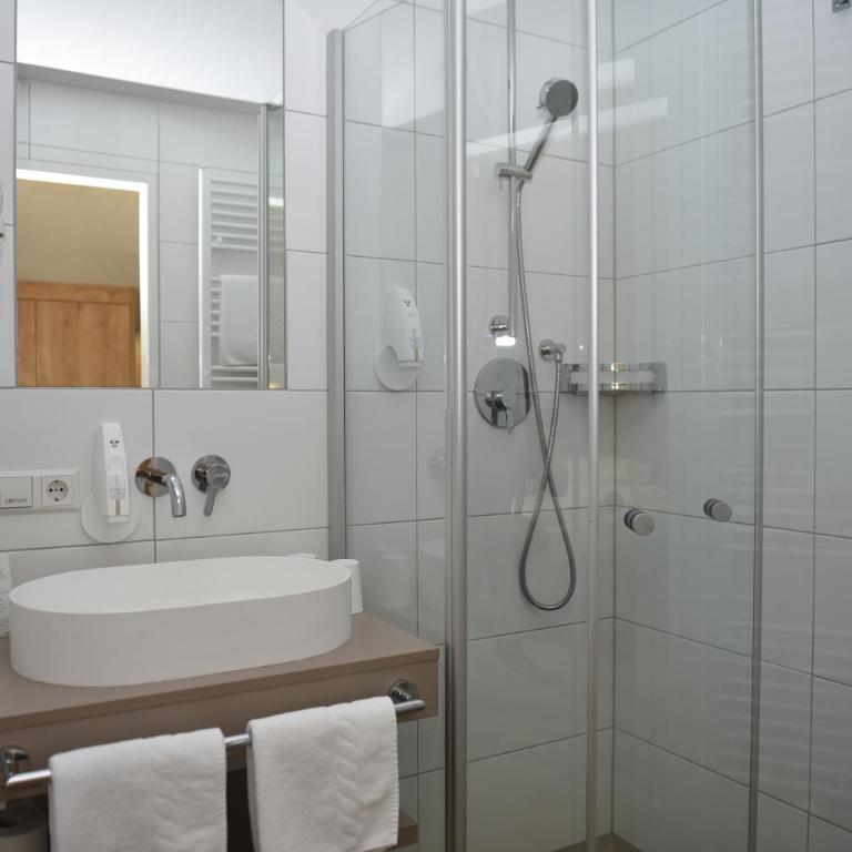 Hotel-Skischule Krallinger - Deluxe Dreibettzimmer - 2