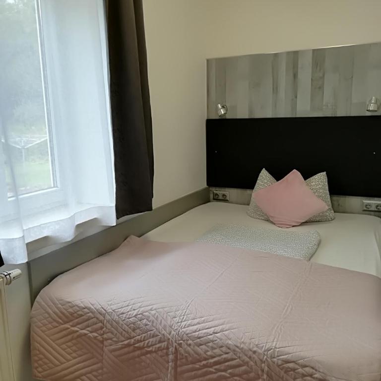 LA Boutique House - Budget Einzelzimmer mit Dusche - 2