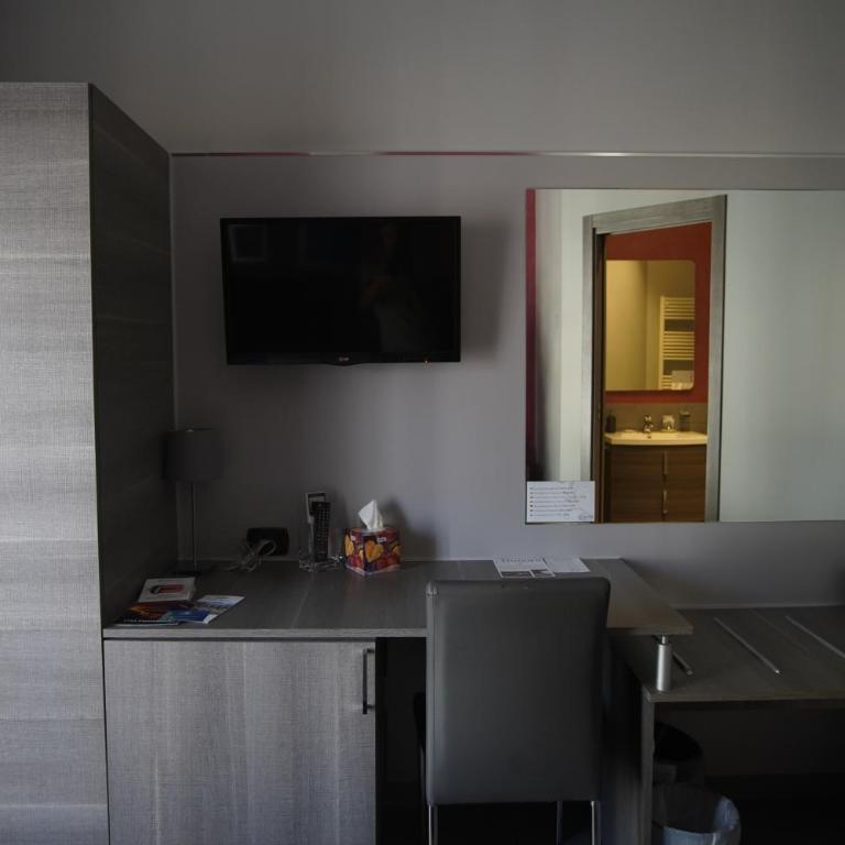 La Dimora - Double or Twin Room with Balcony - 11
