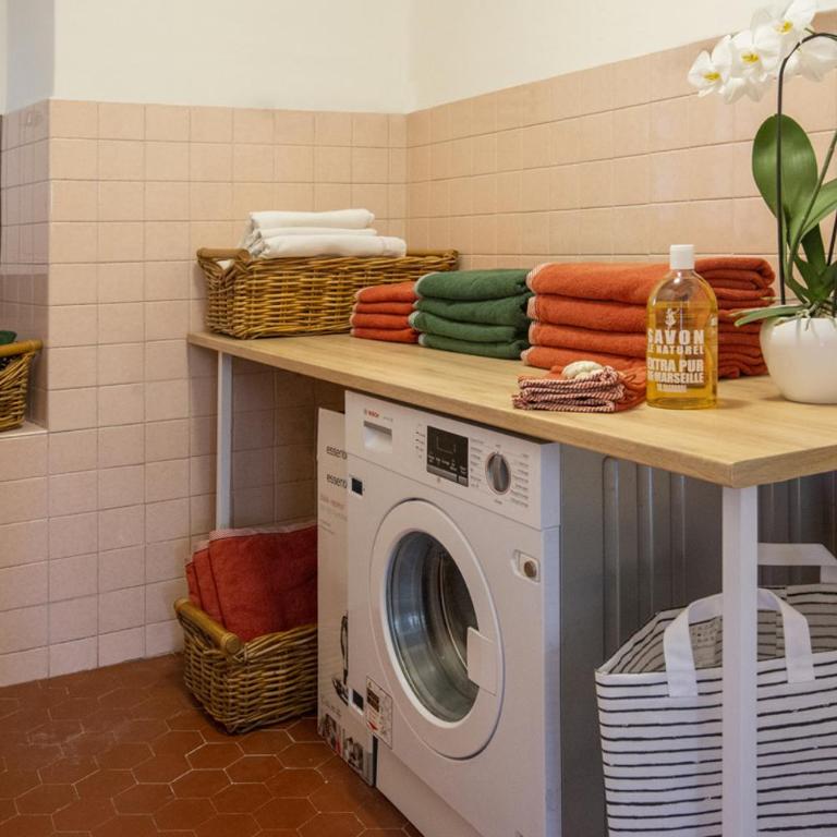 Mas Roseland - Two-Bedroom Apartment - 22