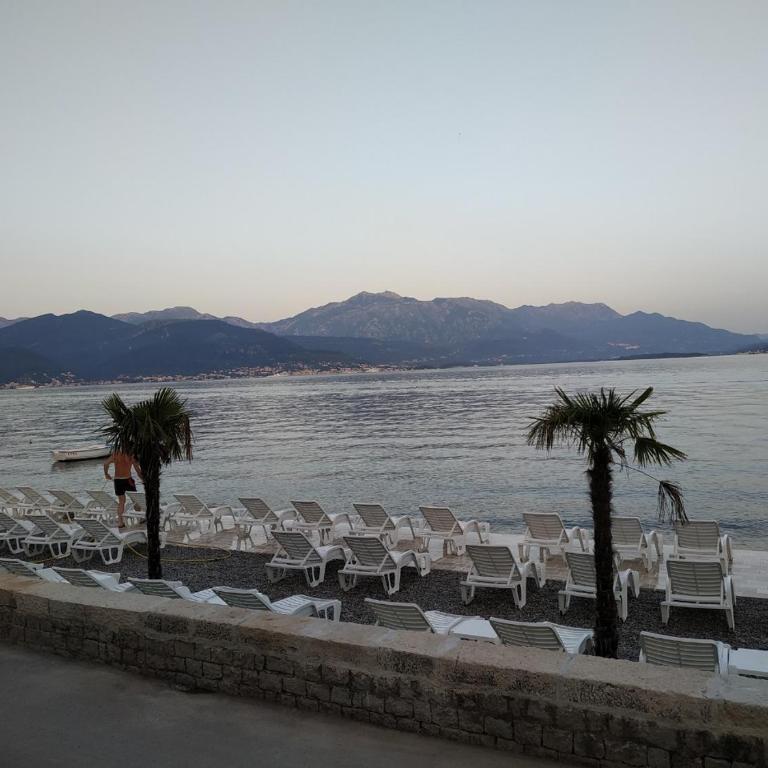 Barka B'n'B - Elegant Seaview Rooms - Deluxe Double Room with Sea View - 12