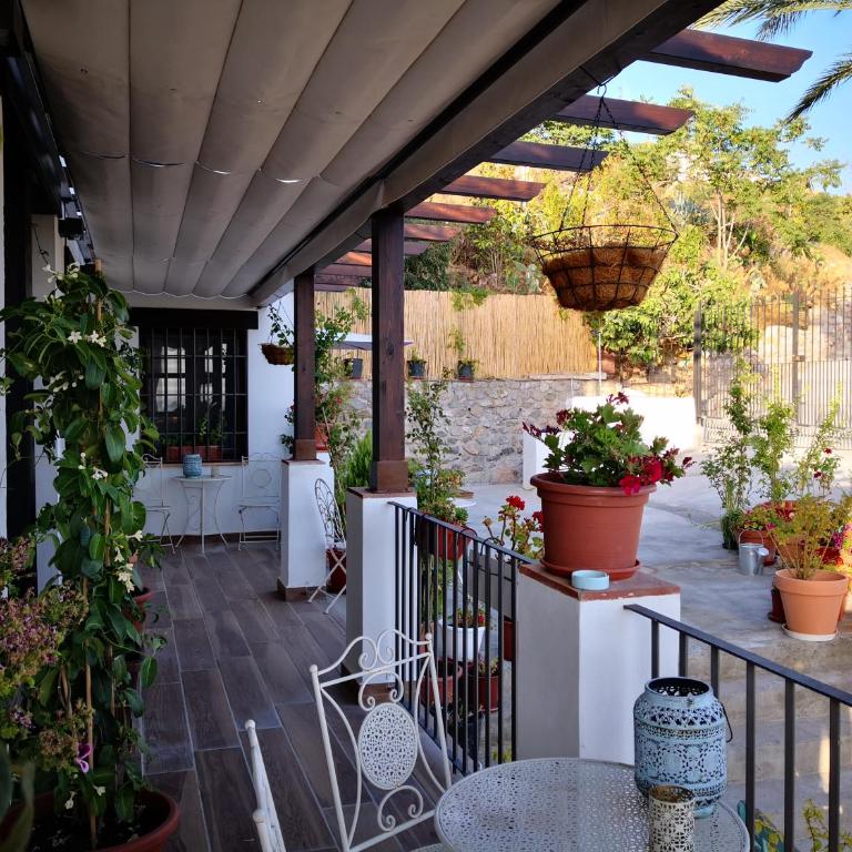 Nasrid Sky - Apartamentos con terraza y vistas a la Alhambra - Albaicín - Apartment with Terrace - 3