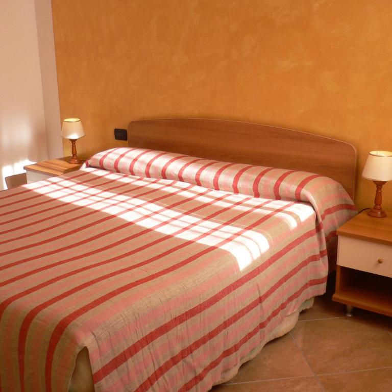 Milan Residence - Appartamento con 2 Camere da Letto (5 Adulti) - 7