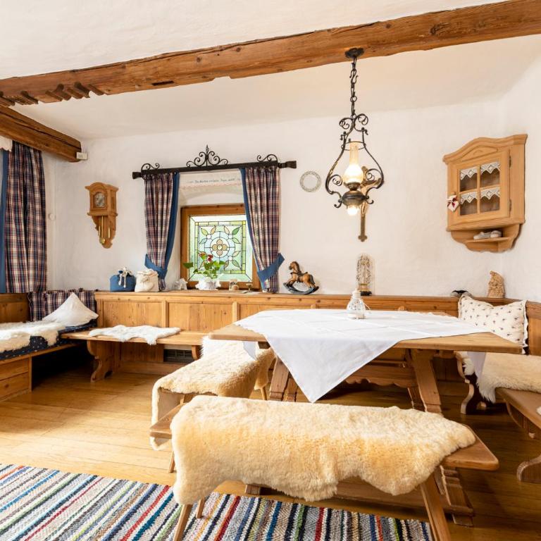 Ferienchalet Katharina - Four-Bedroom Apartment - 6
