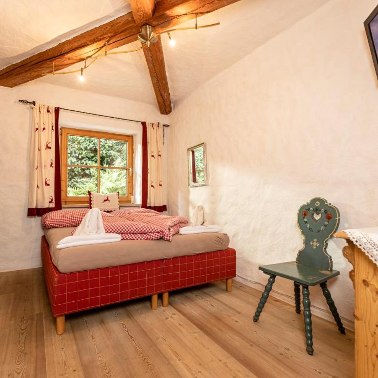 Ferienchalet Katharina - Four-Bedroom Apartment - 13