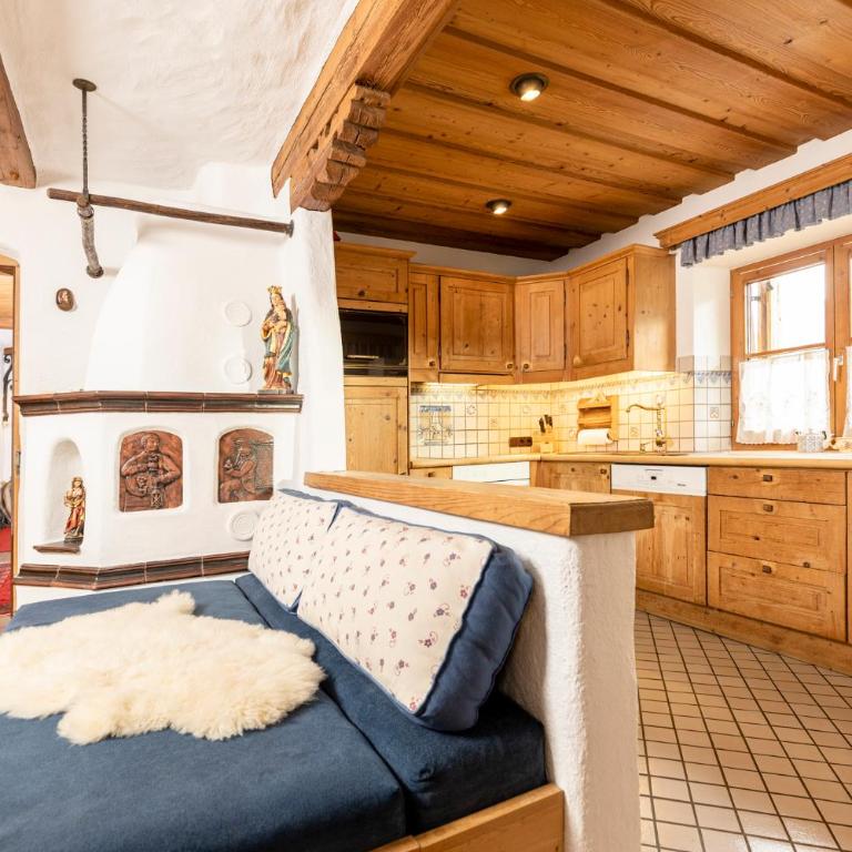 Ferienchalet Katharina - Four-Bedroom Apartment - 14