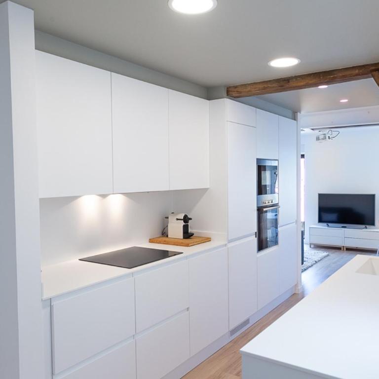 Next city center San Sebastian Bus & Train Station Free wifi - Apartamento con terraza - 8