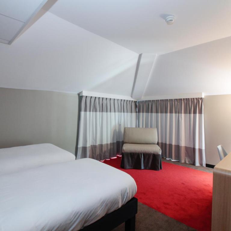 ibis Cahors - Chambre Quadruple - 4
