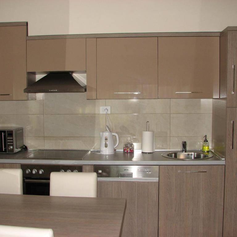 Apartment B&S - One-Bedroom Apartment with Balcony - 15