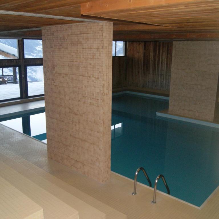 Les Collons1800- Bel appart 2pièces-4 pers-piscine-sauna-parking int-Wifi gratuit - Apartment mit 1 Schlafzimmer - 17