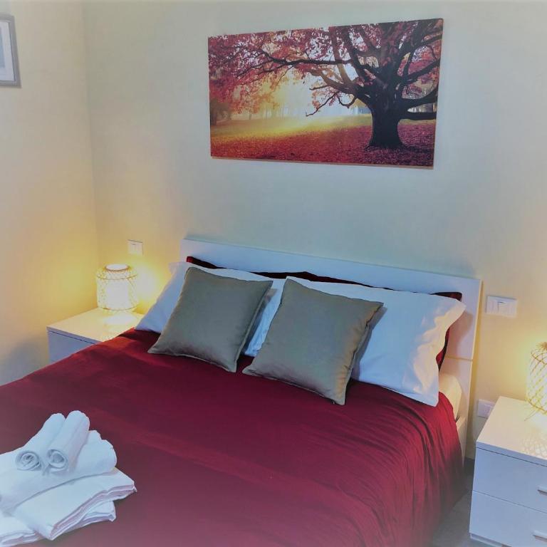 Sofihome - One-Bedroom Apartment with Garden - 5