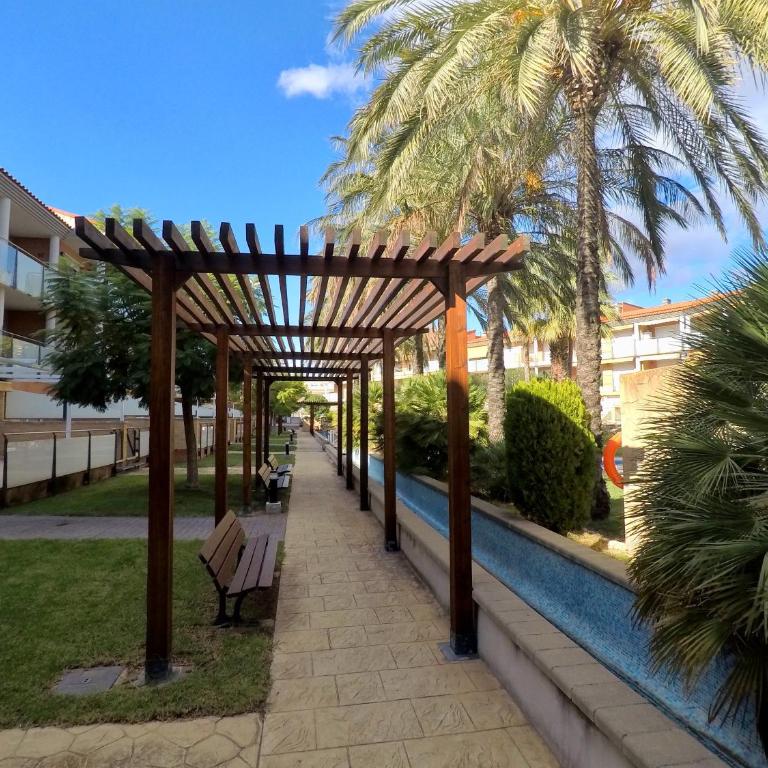 Apartamento con piscina, terraza y parking gratis "Ideal familias" Cambrils - Apartment with Garden View - 23