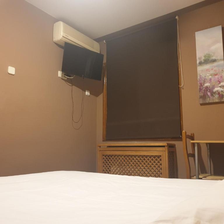 Hostal El Descanso - Twin Room - 1