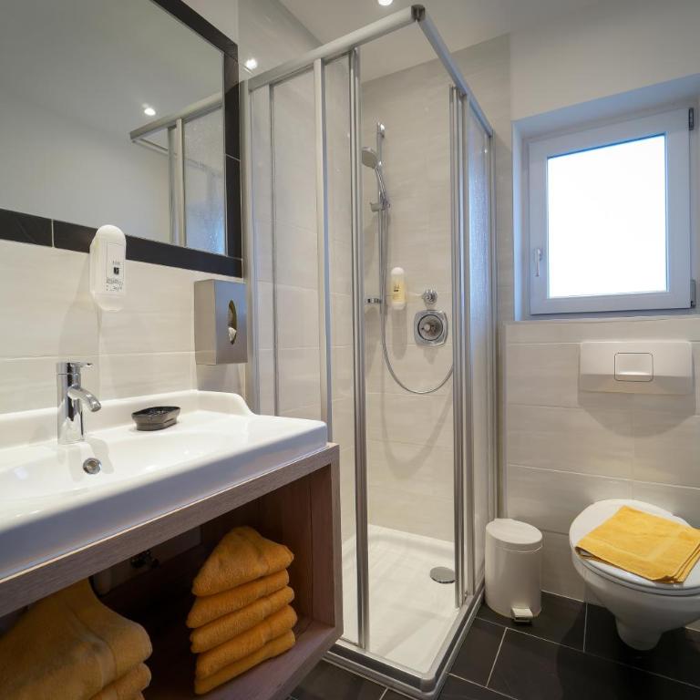Fernerblick Apartments - Apartment mit 2 Schlafzimmern und Balkon (5 Erwachsene) - 2
