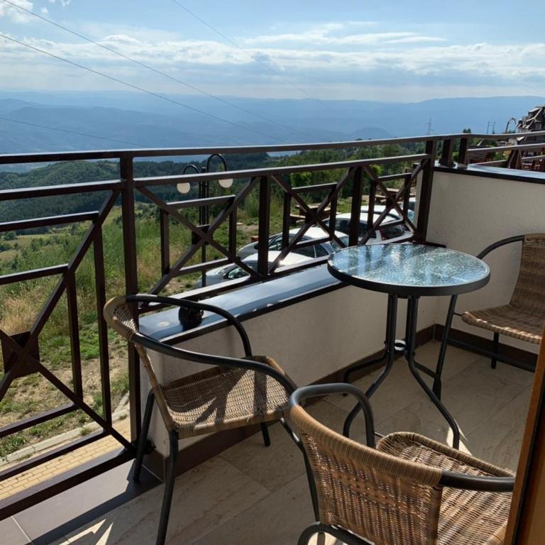 Sweet Kop of Milmari - Apartment with Mountain View - 18