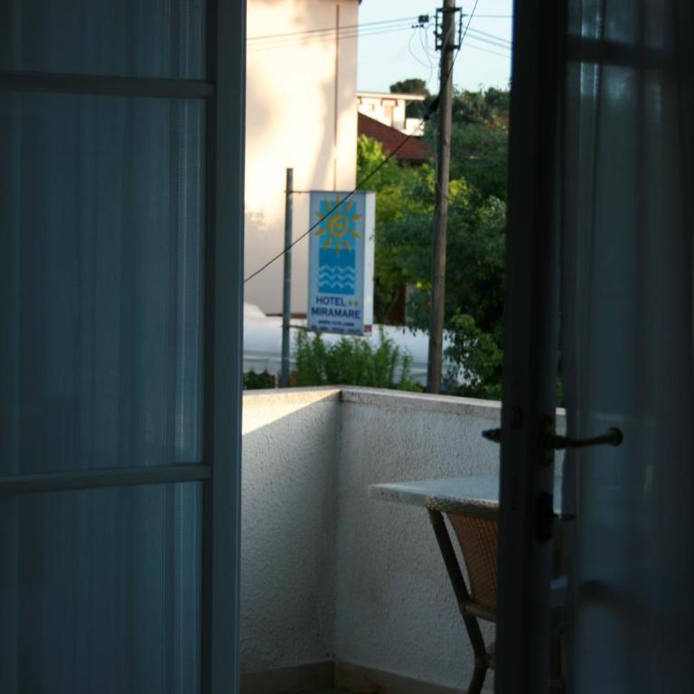 B&B Ortensia - Camera Tripla con Balcone - 1