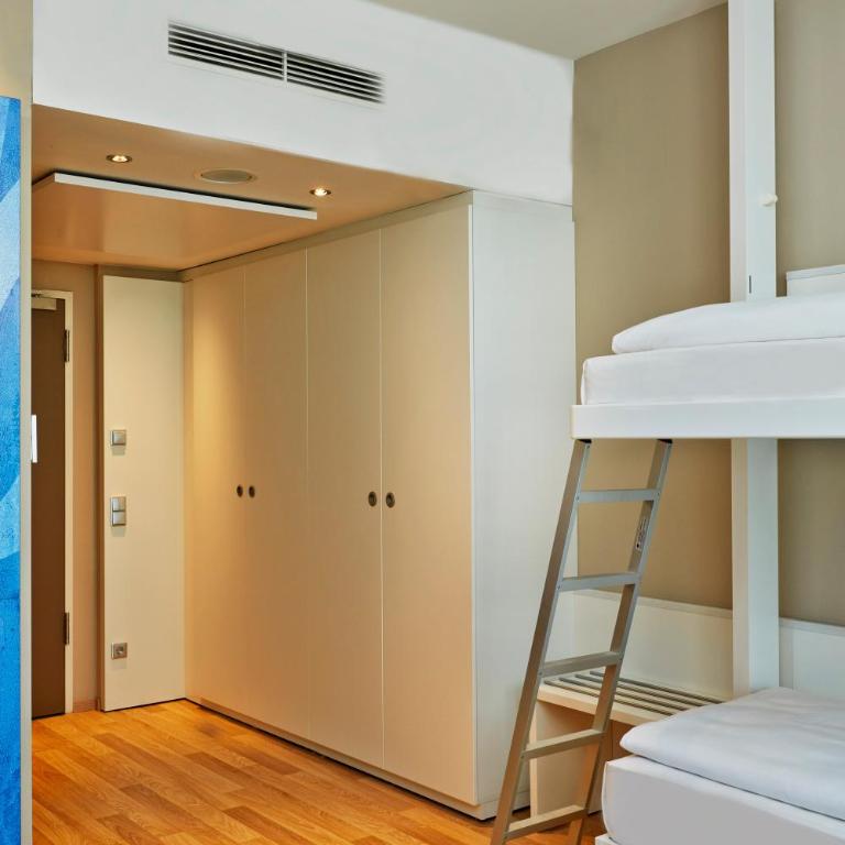 H2 Hotel München Messe - Comfort Vierbettzimmer - 5