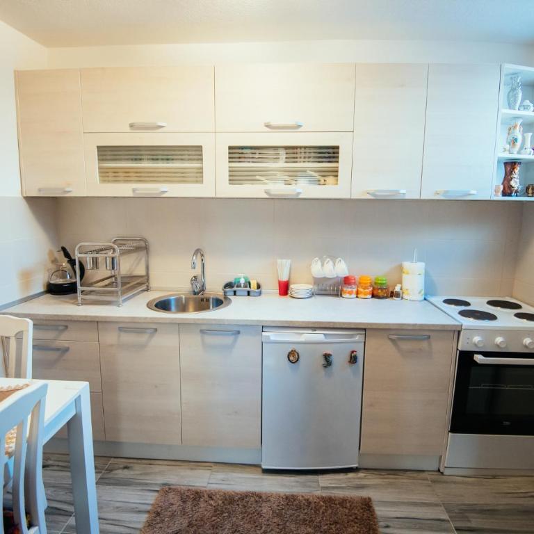 Lux Apartment - Apartment - 8