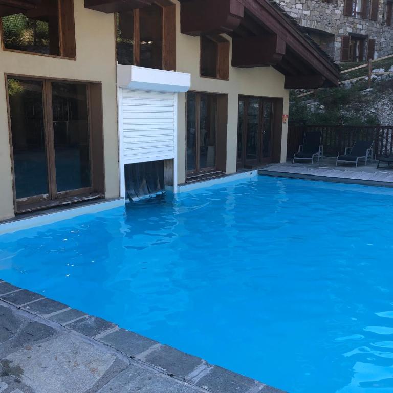 ARC 1950 - APPT 2 CHAMBRES/ 1 COIN NUIT LUXUEUX- SKI AUX PIEDS - Apartment mit Terrasse - 35