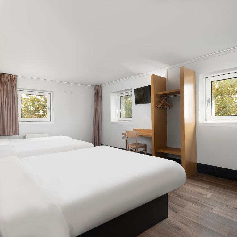 B&B HOTEL Lyon Centre Monplaisir - Chambre Quadruple - 2