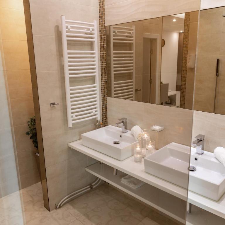 Princ Apartment - Deluks Dvokrevetna Soba sa Bračnim Krevetom - 15