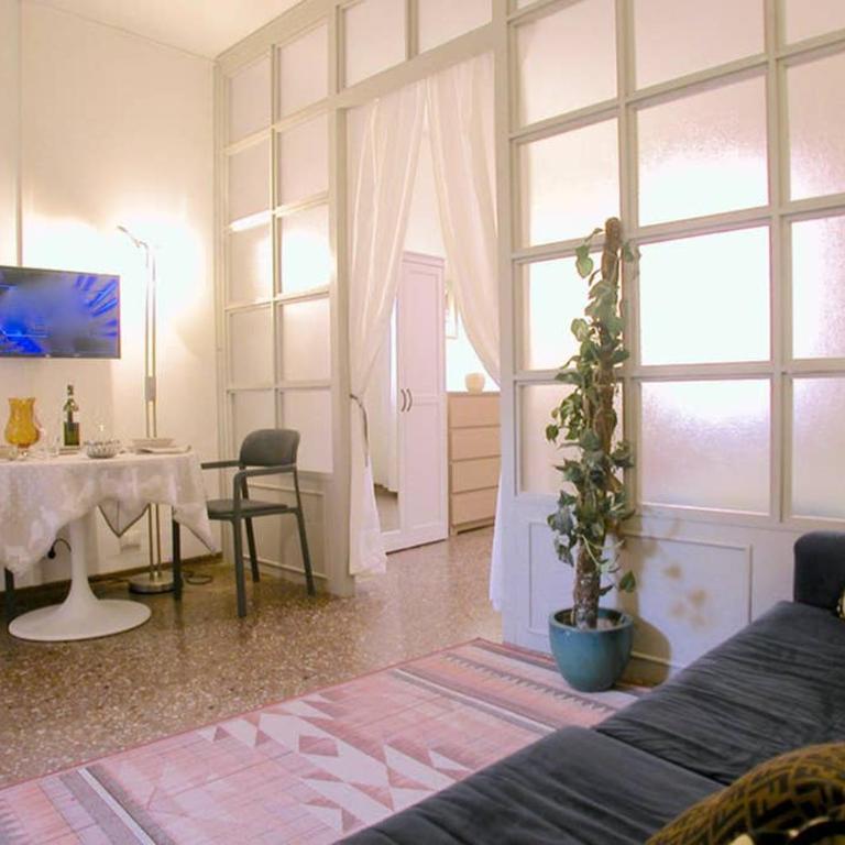 Casa di Spagna - One-Bedroom Apartment - 7