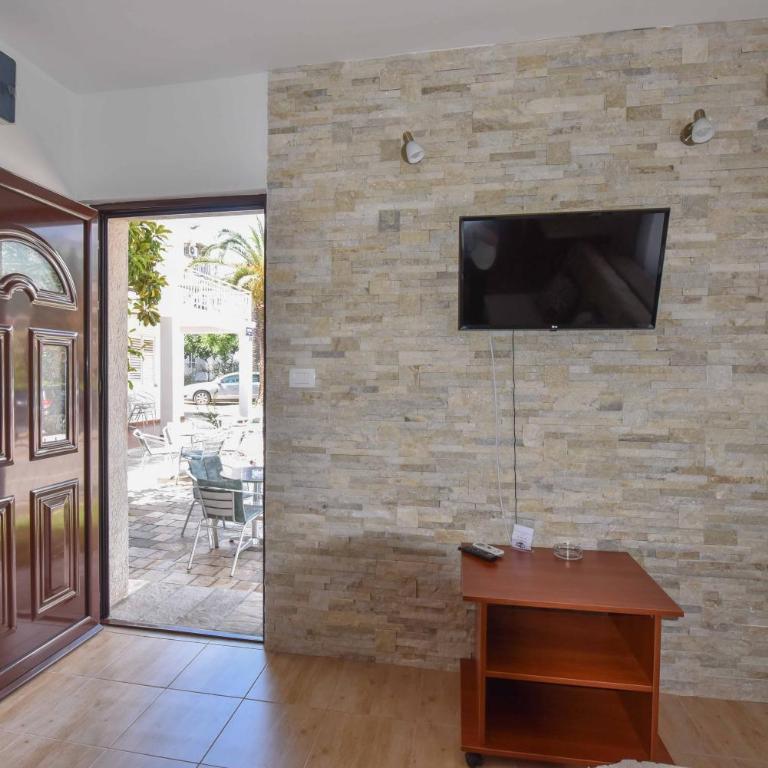 Studio Apartments 6 Palmi - Superior Apartman - 5